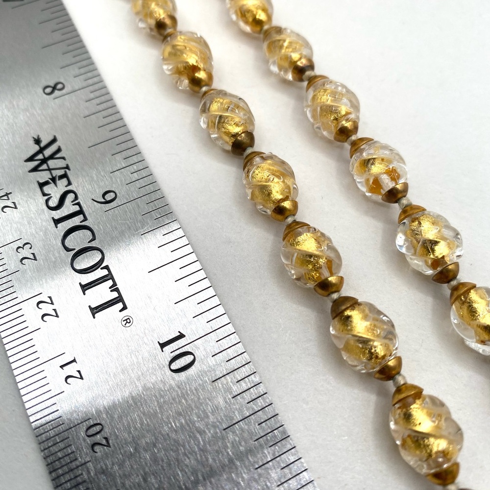 Vintage Art Deco Gold Foil Art Glass Necklace - Picture 8 of 12